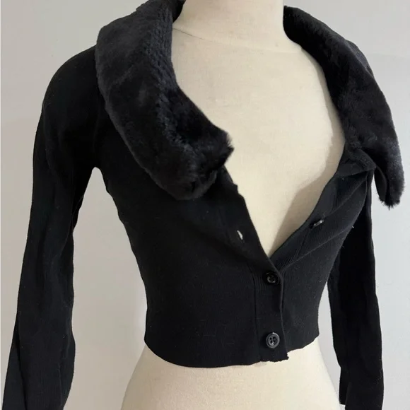 Superdown Revolve Black Elaney Fur Trim Sweater Cardigan - Picture 6 of 10